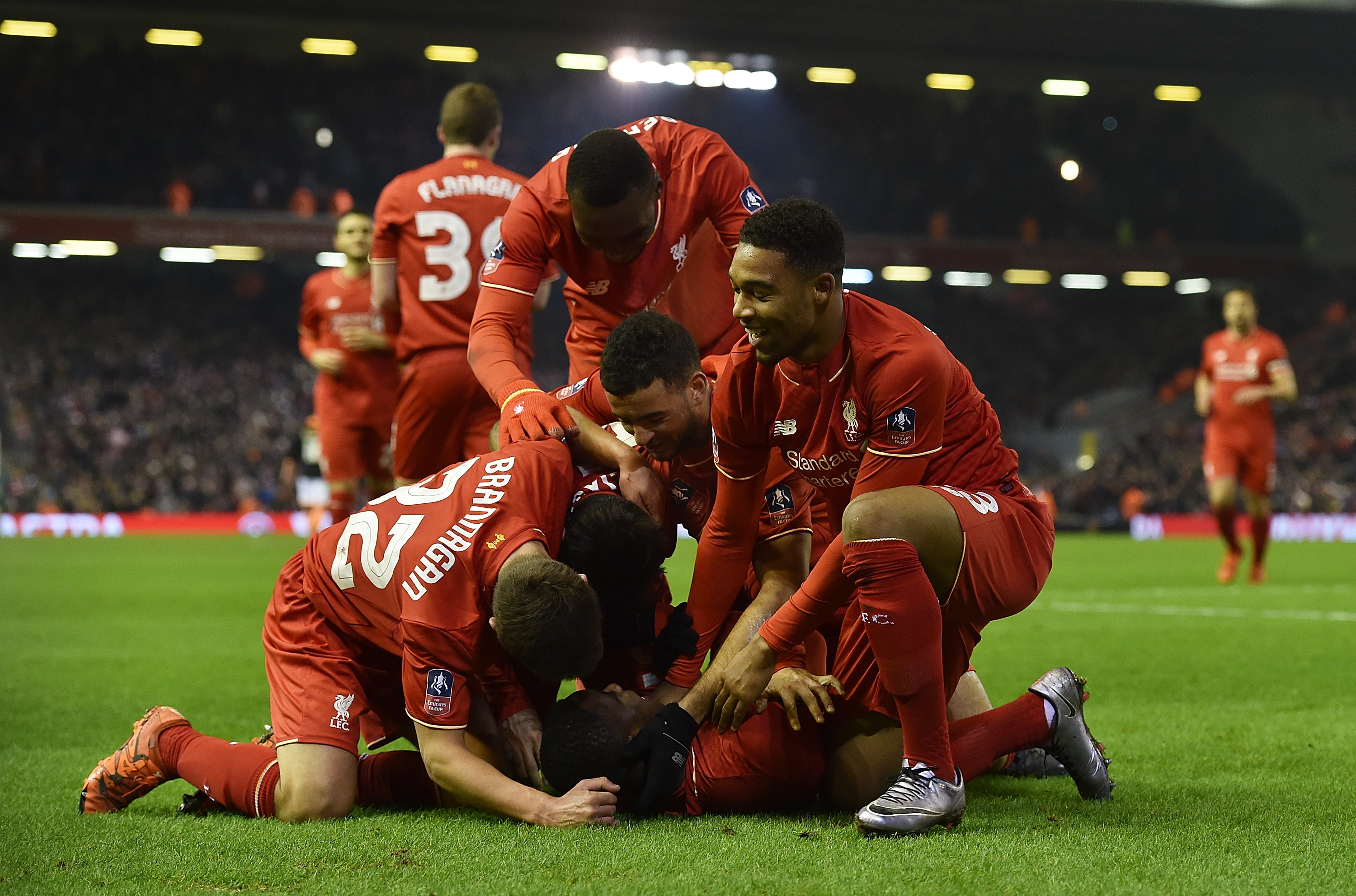 续约问题我 续约问题我