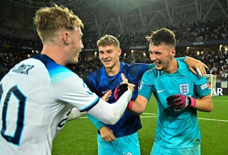 自球队得分 自球队得分